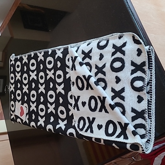 ❌️⭕️Oversized Reversible Throw